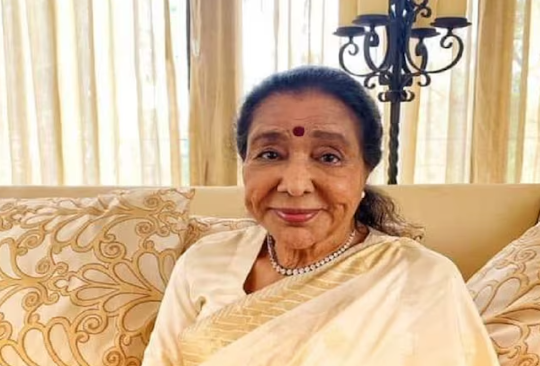 Early Life Of Asha Bhosle